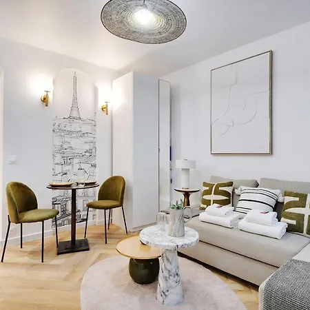 Cozy Studio In The Vibrant Heart Of Apartment